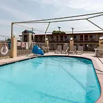 Lone Star Inn 